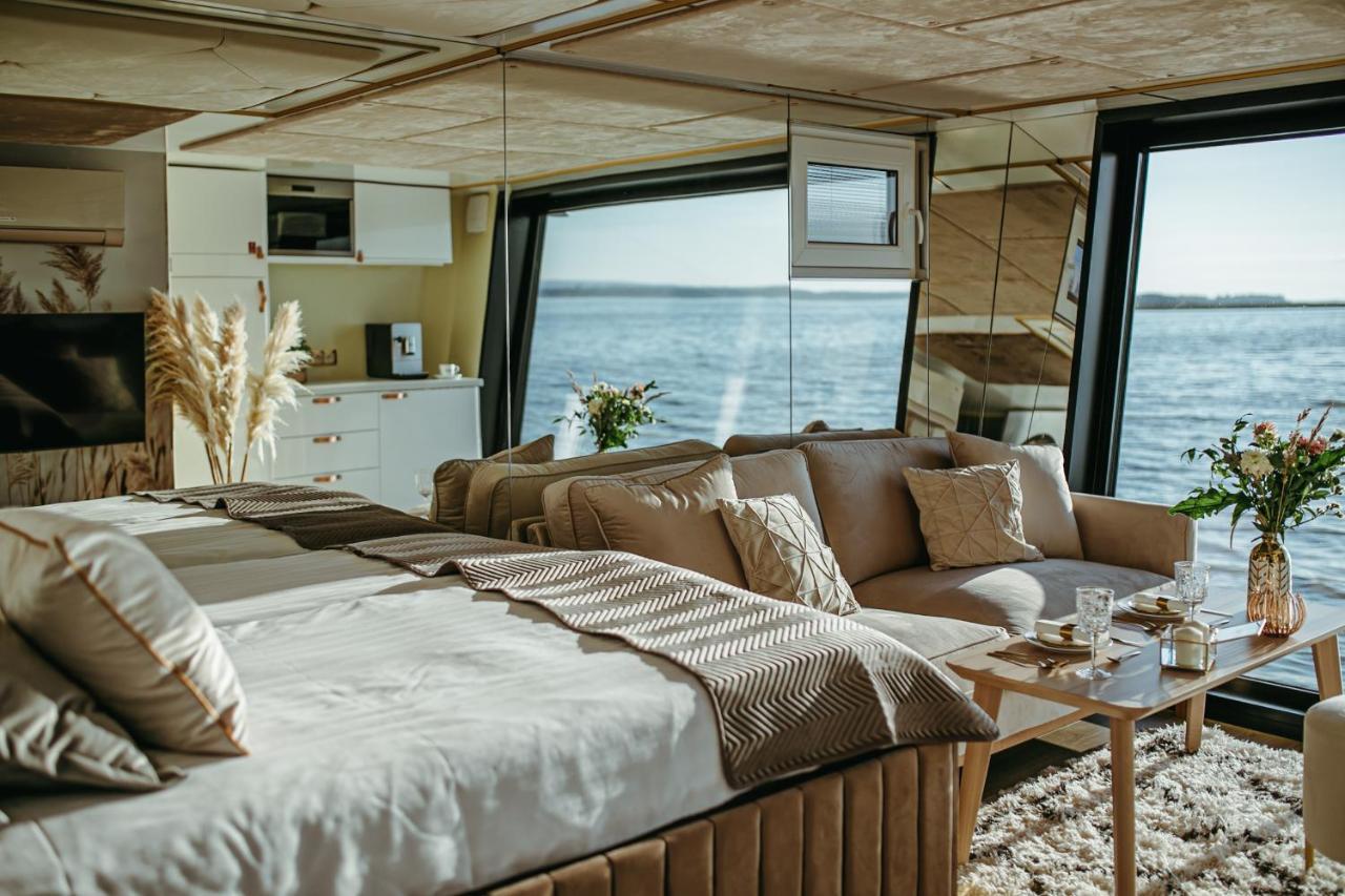 Myhouseboat 2 Hotel Moerbisch Am See Ngoại thất bức ảnh